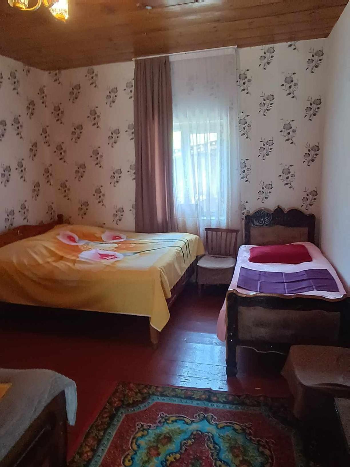 Guest House in Zhabeshi Lali Exterior foto