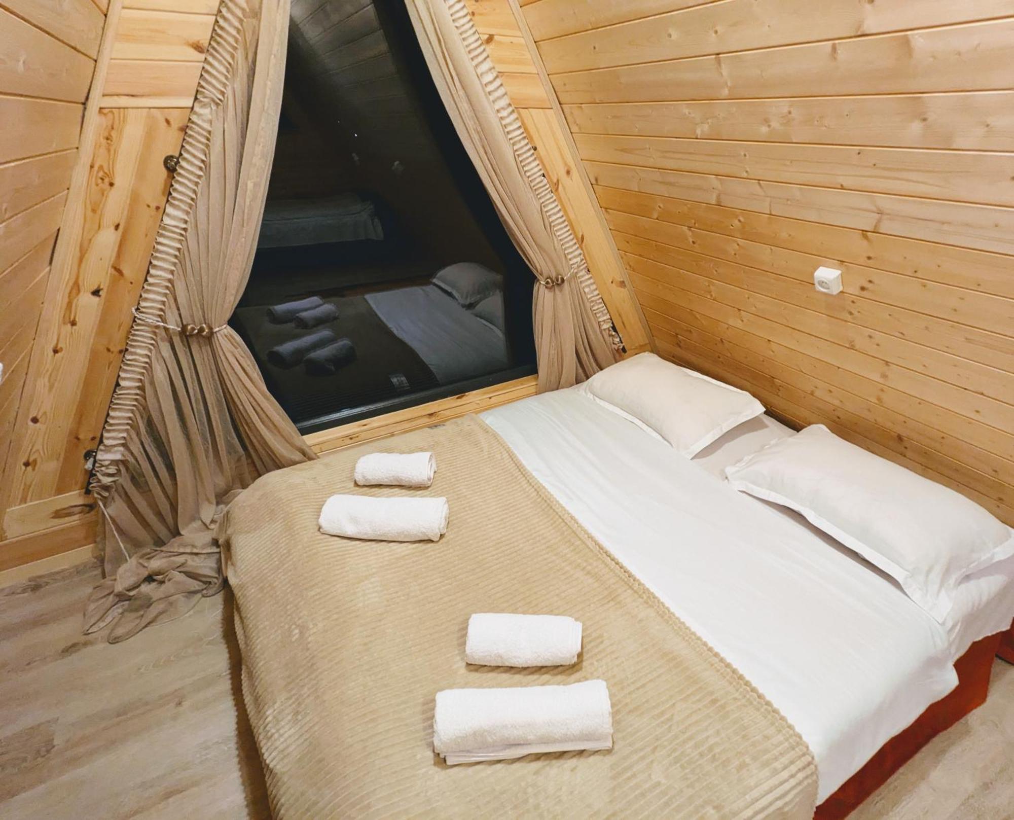 Guest House in Zhabeshi Lali Exterior foto